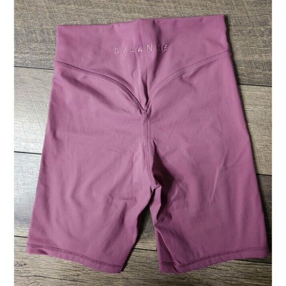 Balance Athletica Biker Shorts Cloud Rider - Picture 6 of 8